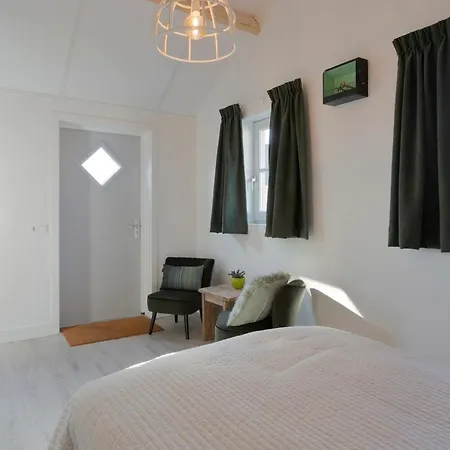 Bed En Brood Donna Bed & Breakfast *