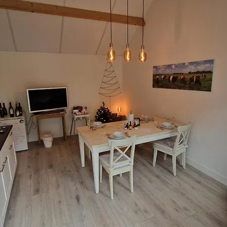 Bed En Brood Donna Bed & Breakfast