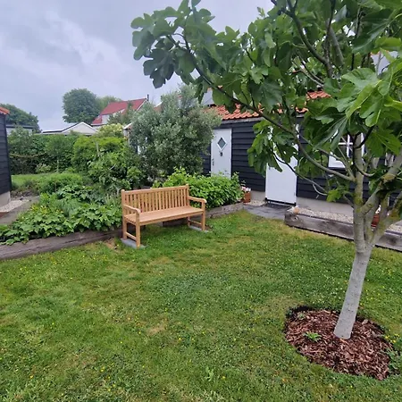 Bed En Brood Donna Bed & Breakfast